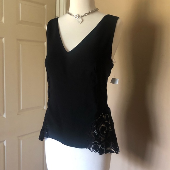 Peplum blouse w lace sides - Picture 2 of 8